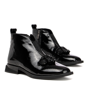 Дамски боти от естествена кожа - модерен премиум избор с удобна подметка и практично усещане за комфорт при дълго носене DBT7990 BK L